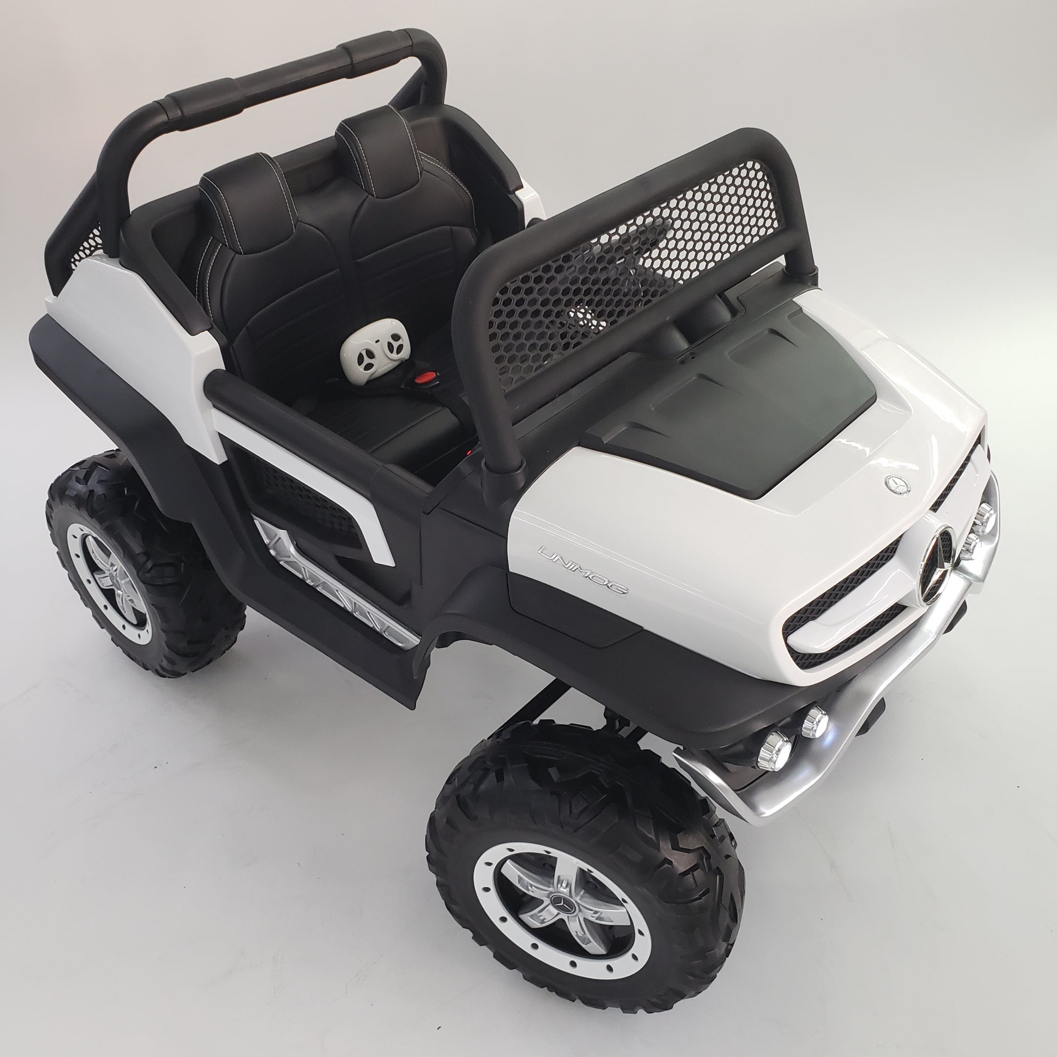 kidsvip mercedes unimog 24v ride on truck kids and toddlers white 13