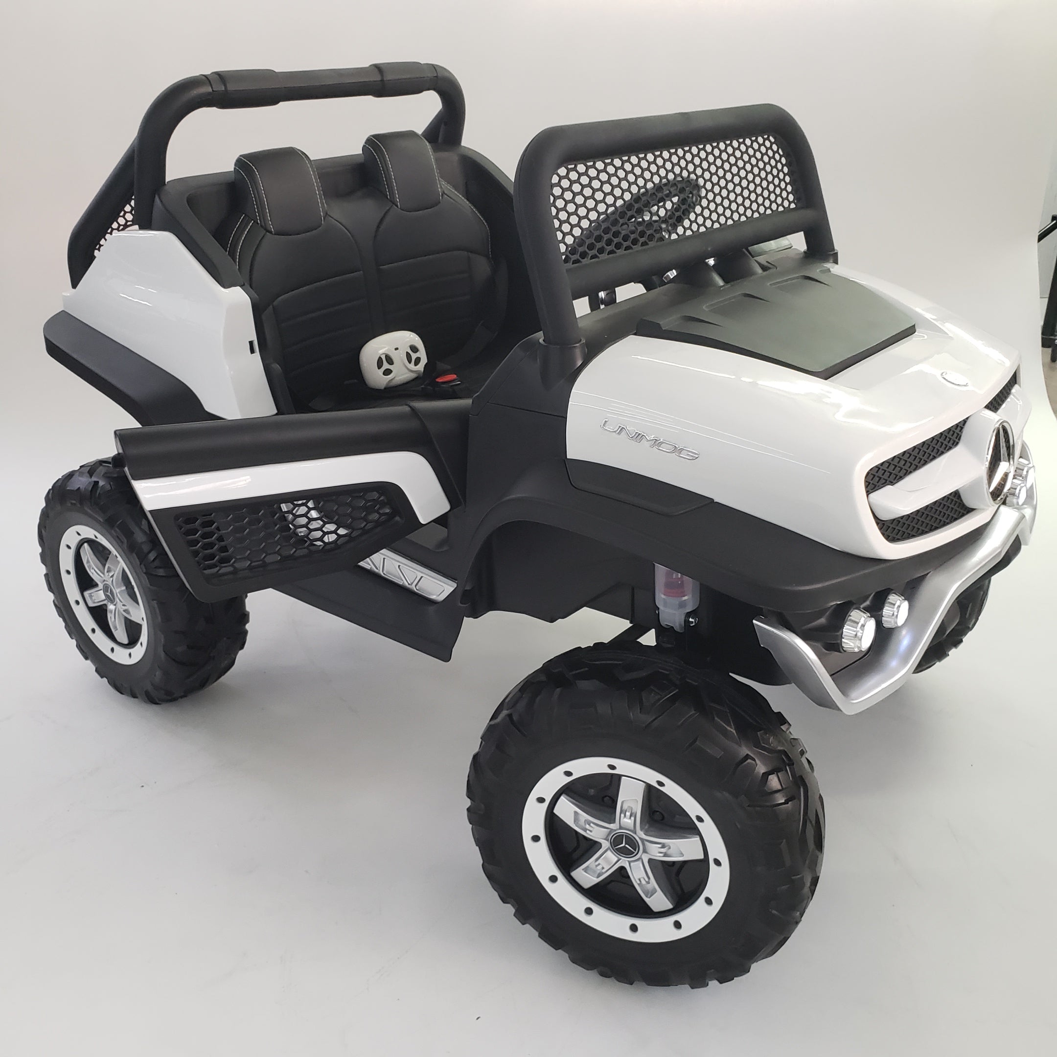 kidsvip mercedes unimog 24v ride on truck kids and toddlers white 15